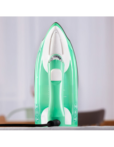 Plancha De Ropa Black Decker Light Easy 1200 W Suela Antiadherente Rocio Fino Verde