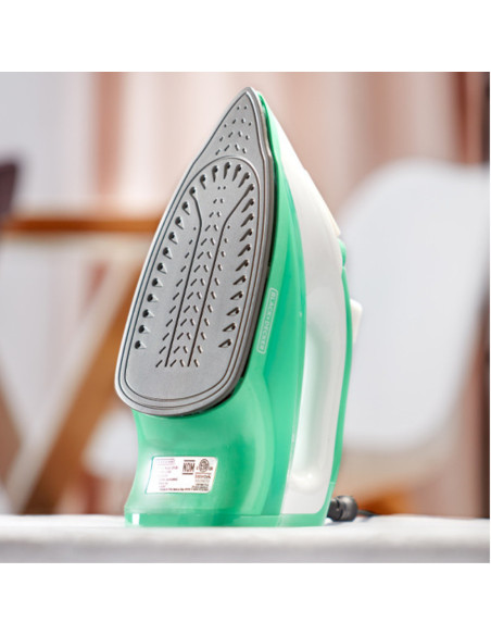 Plancha De Ropa Black Decker Light Easy 1200 W Suela Antiadherente Rocio Fino Verde
