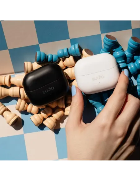 Audífonos Sudio D1 Inalámbrico Ir Ear Ipx4 Bt-Microf. Integr. Blanco